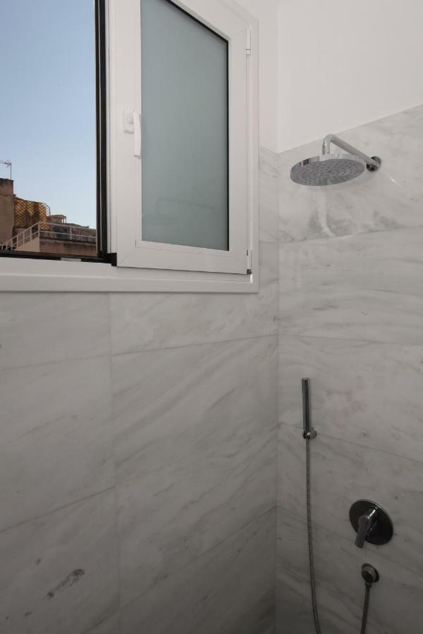 Plaka Two-Storey Penhouse With Acropolis Views Pl6 Atenas Exterior foto